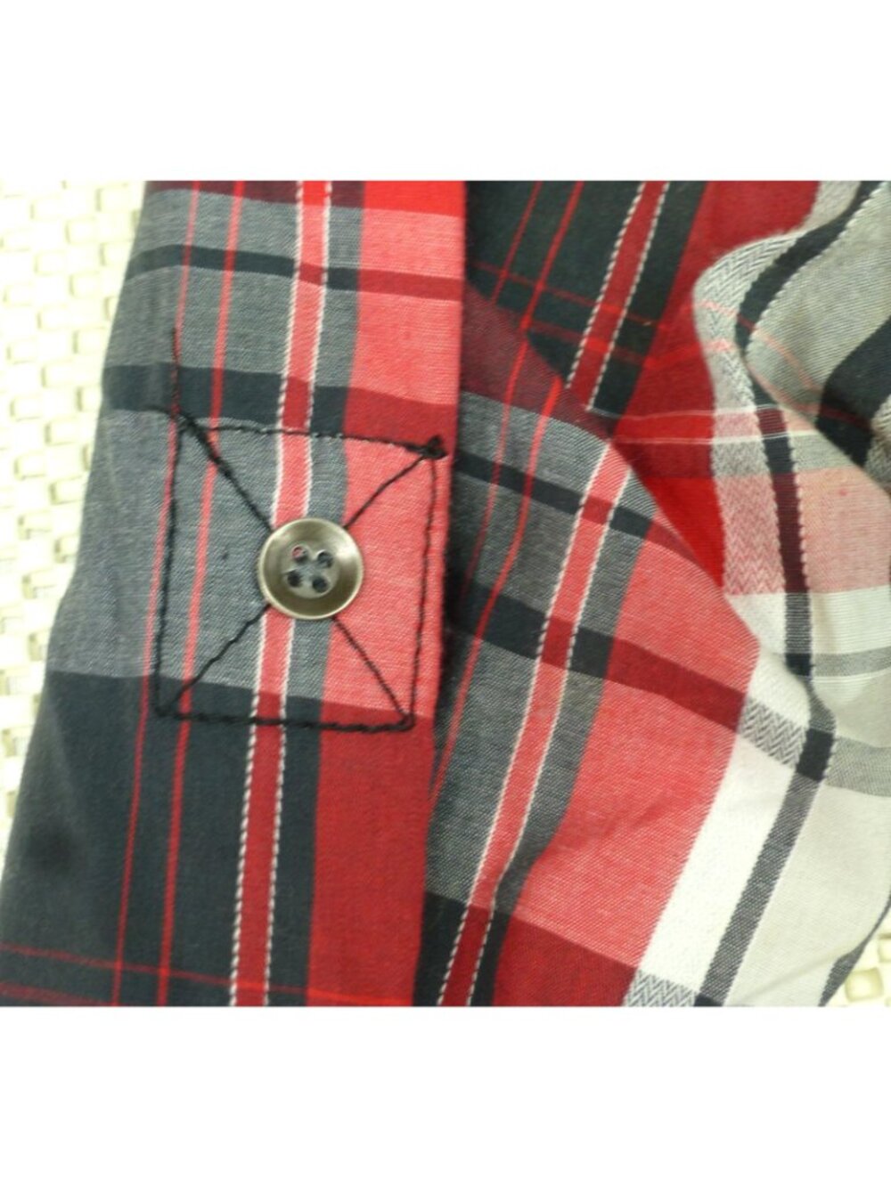 Rock & Republic Mens Red & Black Plaid Button-Up Long Sleeve Shirt Easy-Care Fab - Picture 11 of 13